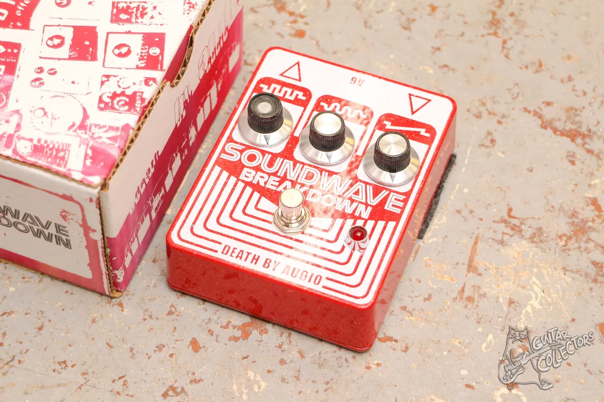Death By Audio Soundwave Breakdown Fuzz