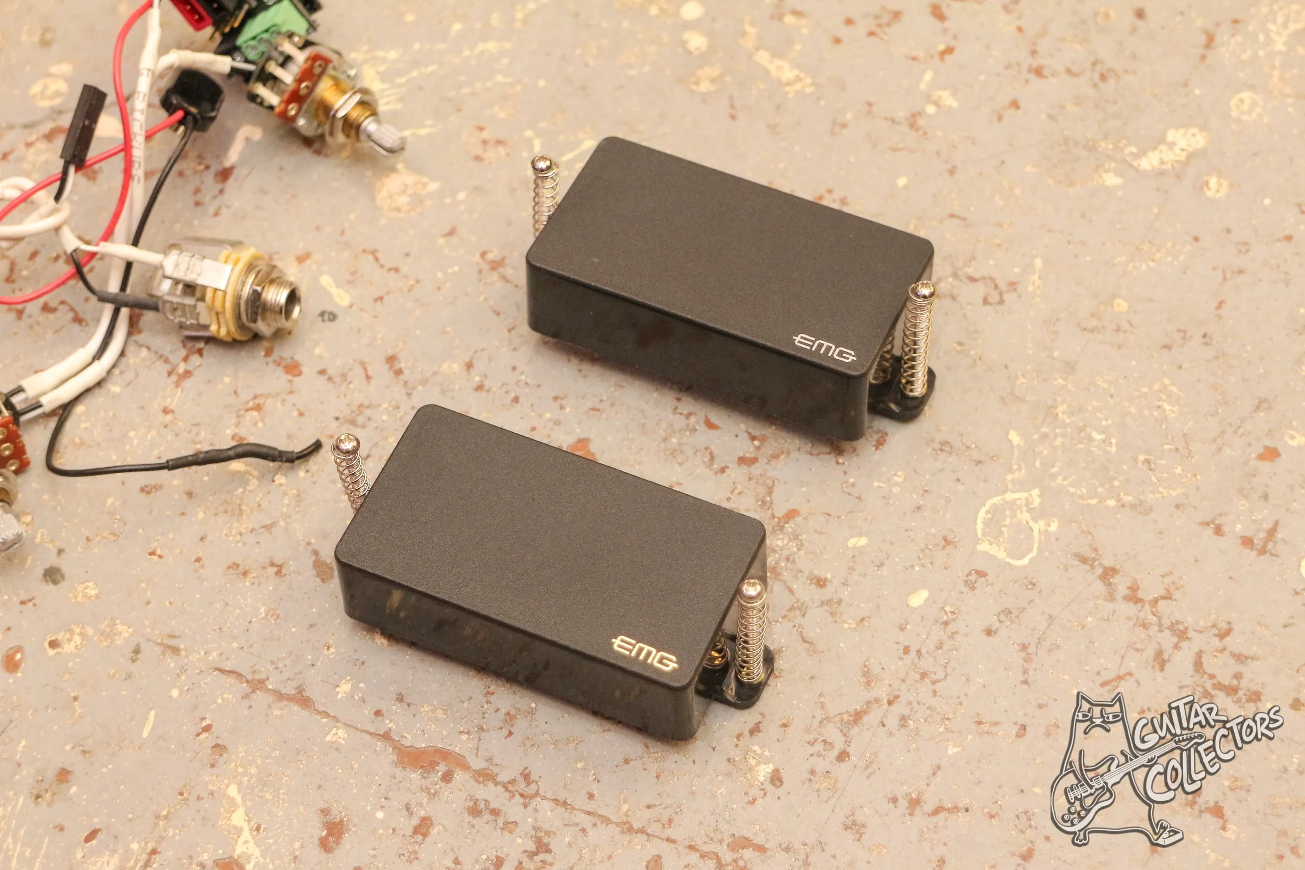 EMG 81 85 HH Set 1V1T