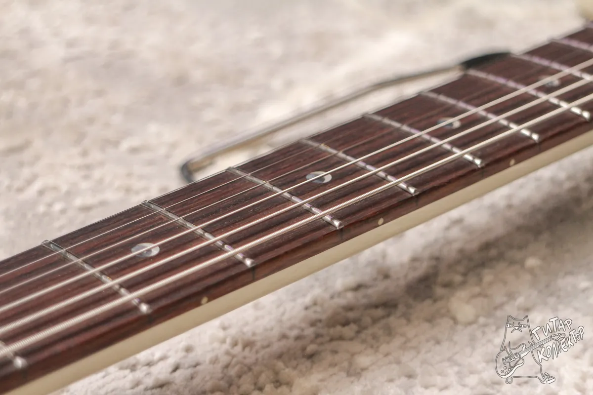 PRS SE EG White