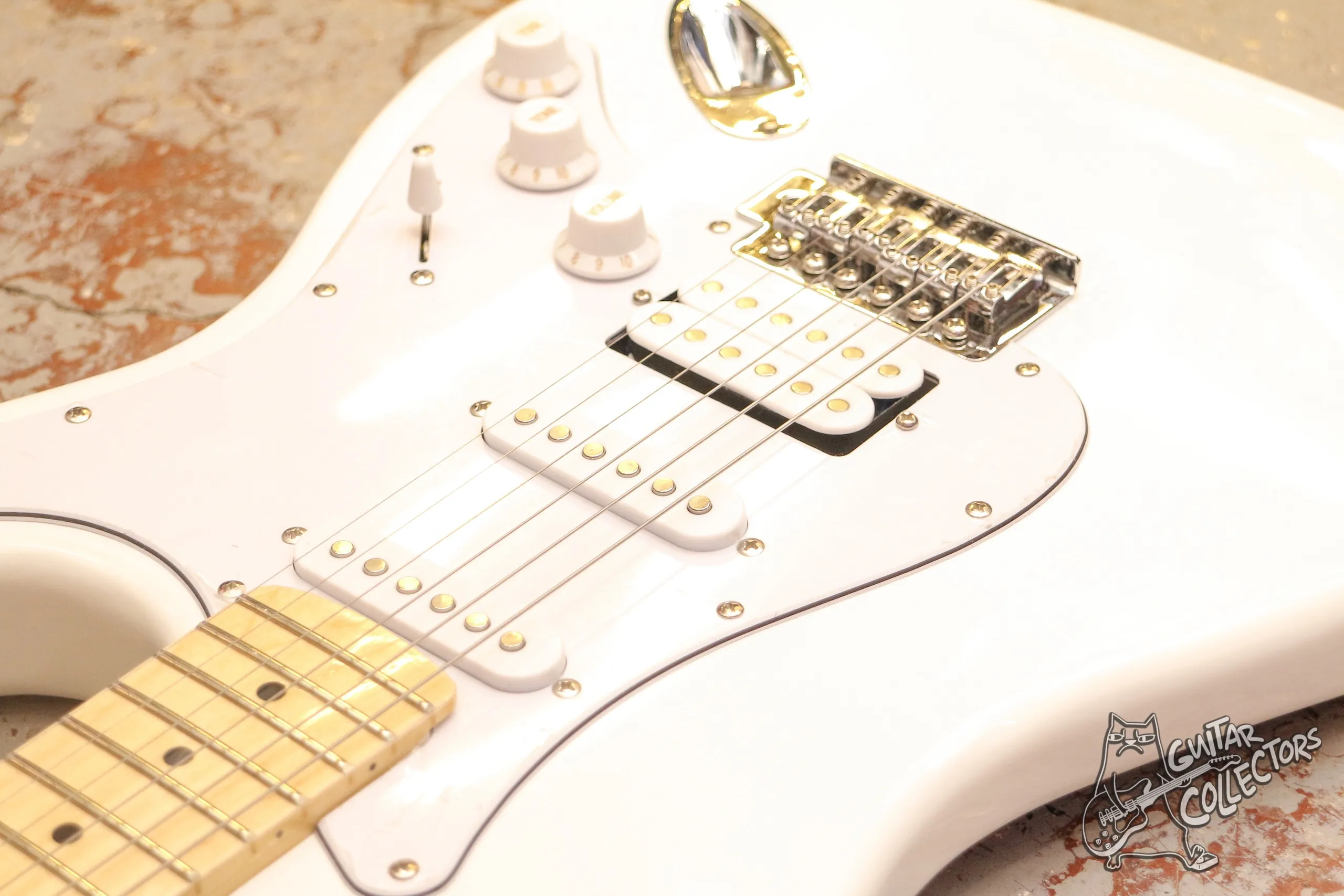 Fender Stratocaster HSS White Copy