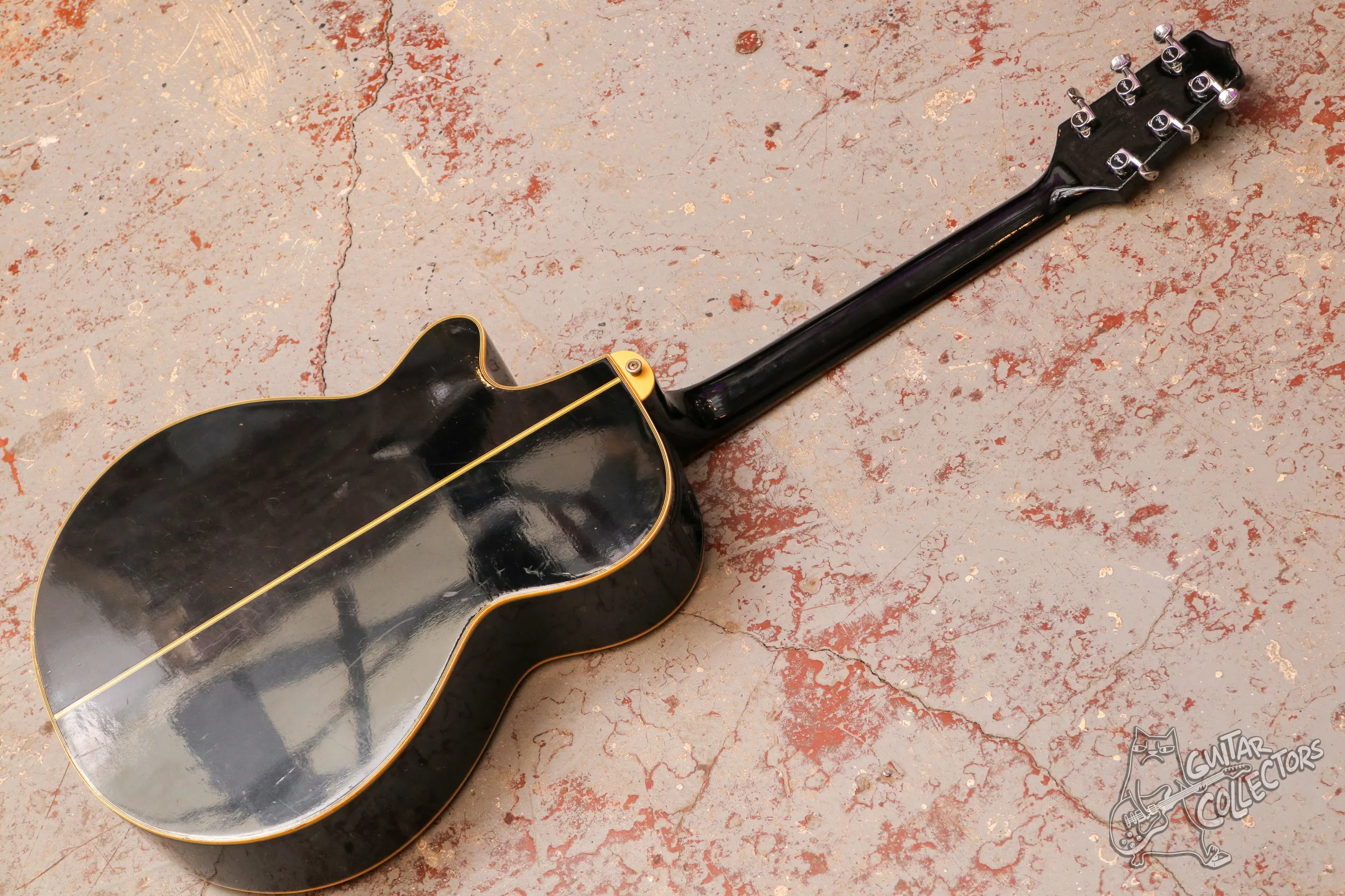 Takamine PT-106 BK Dreadnought Acoustic
