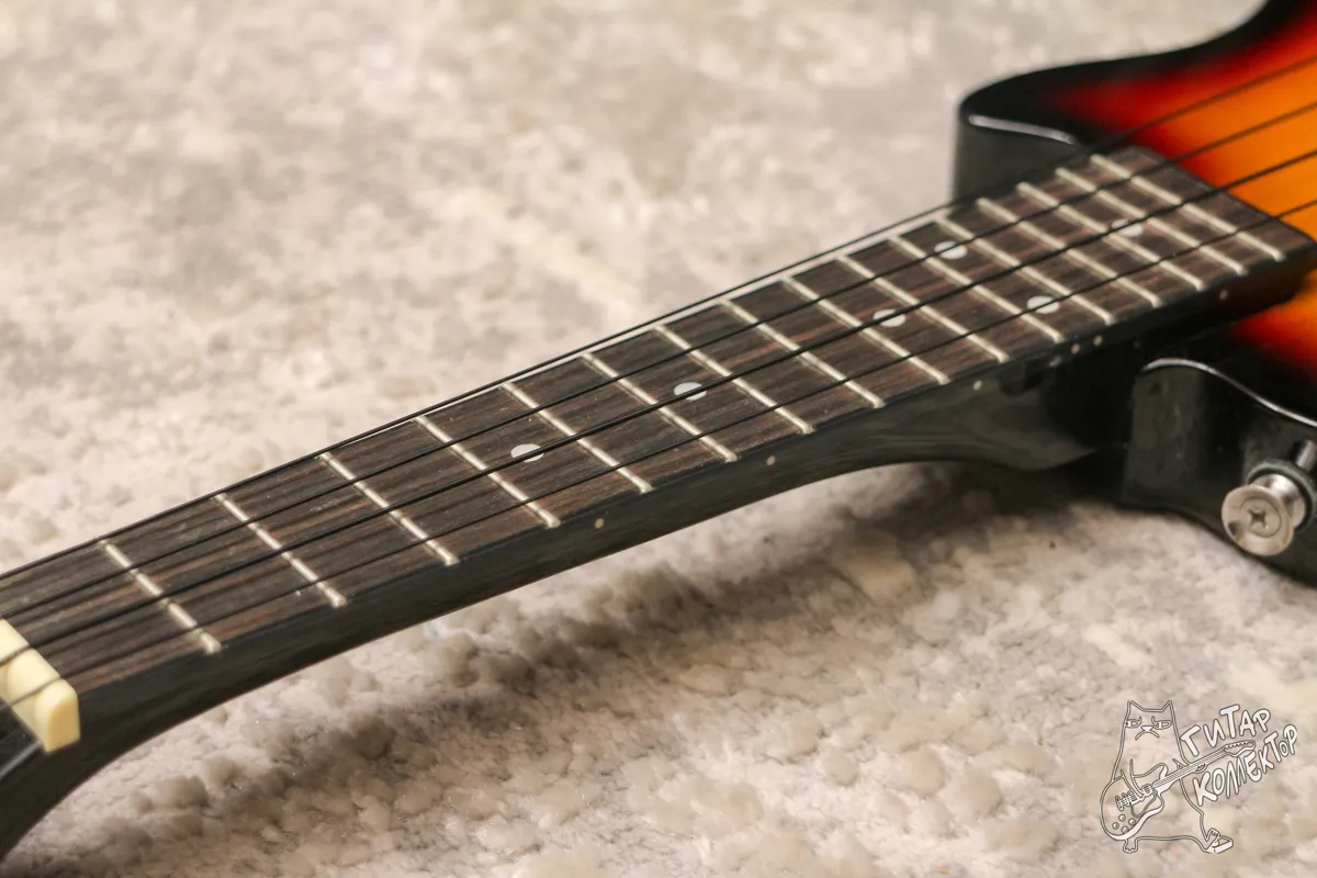 Stagg EUK-L LP Style Electric Ukulele Sunburst