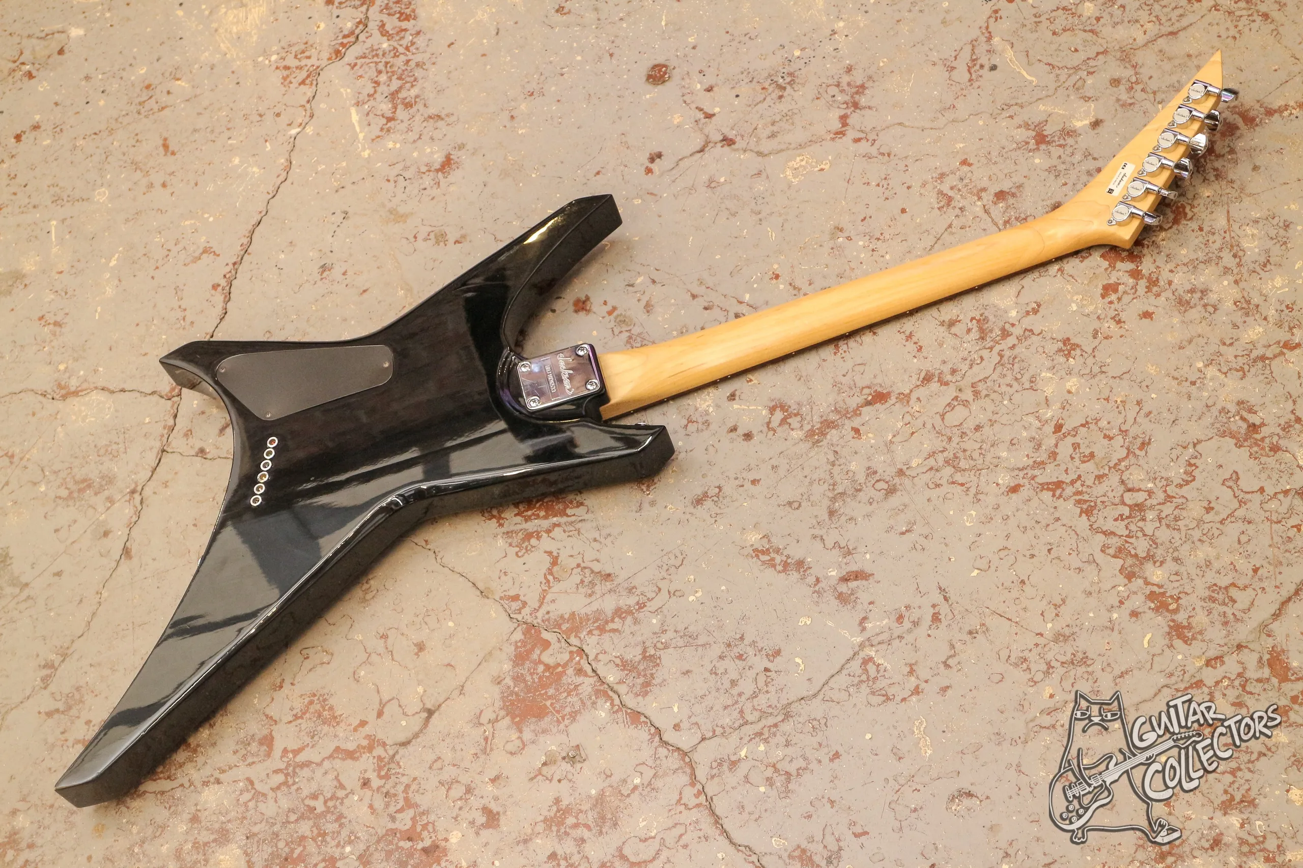 Jackson JS32T Warrior
