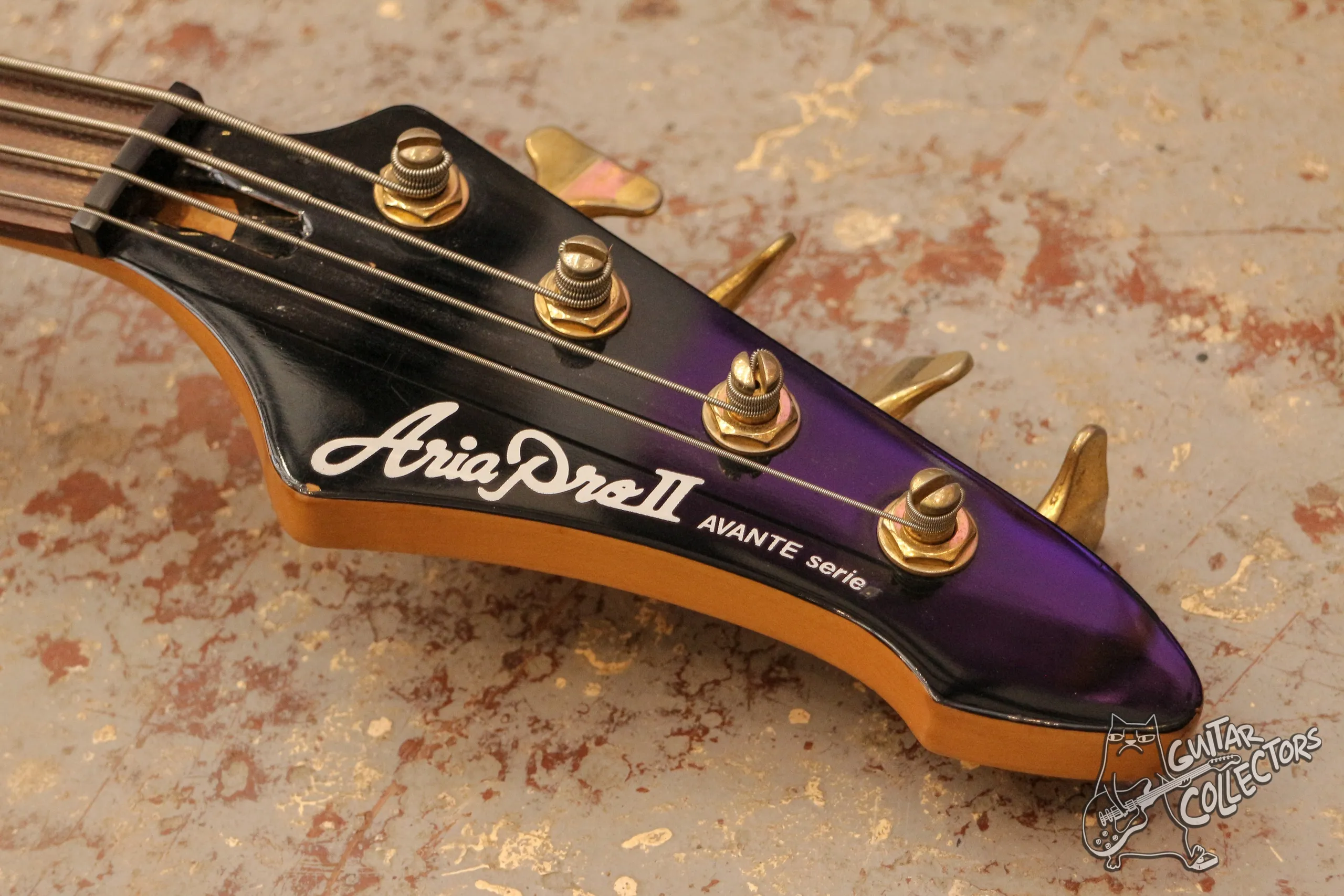 Aria Pro II AVB-60 Avante Series Bass