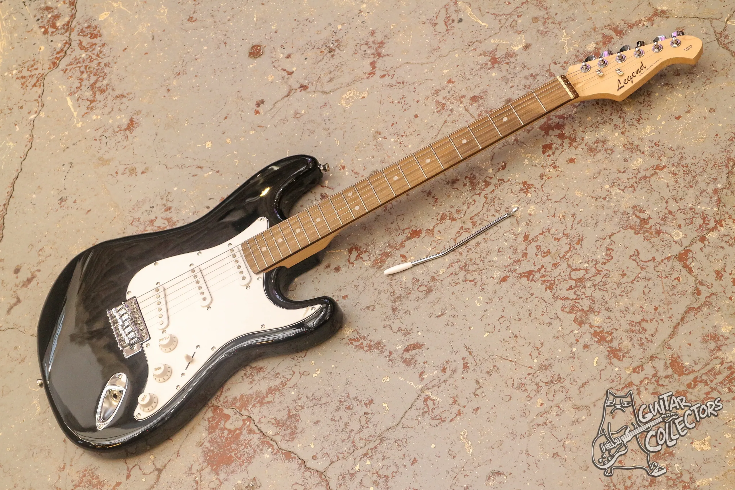 Legend by Aria Pro II LST-X Stratocaster Black