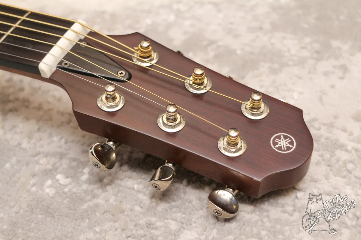 Yamaha Silent SLG200S