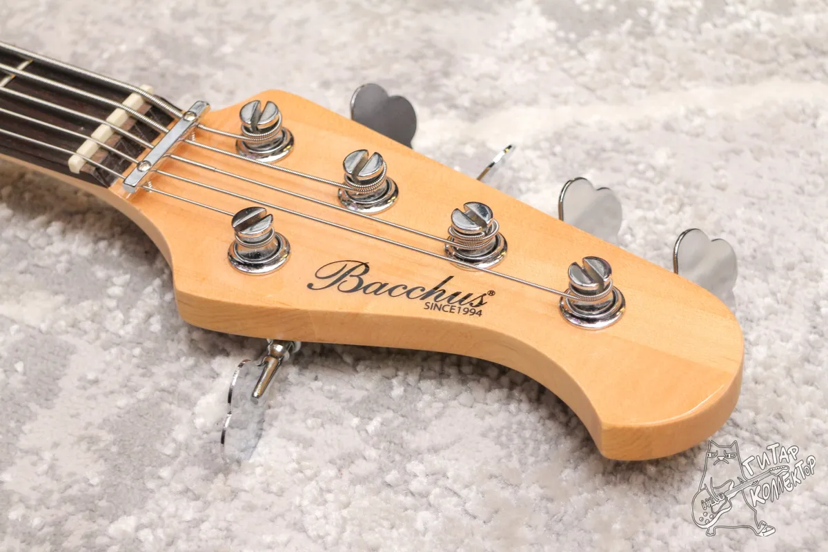 Bacchus Universe Series WJB5-580/R Jazz Bass 5-str