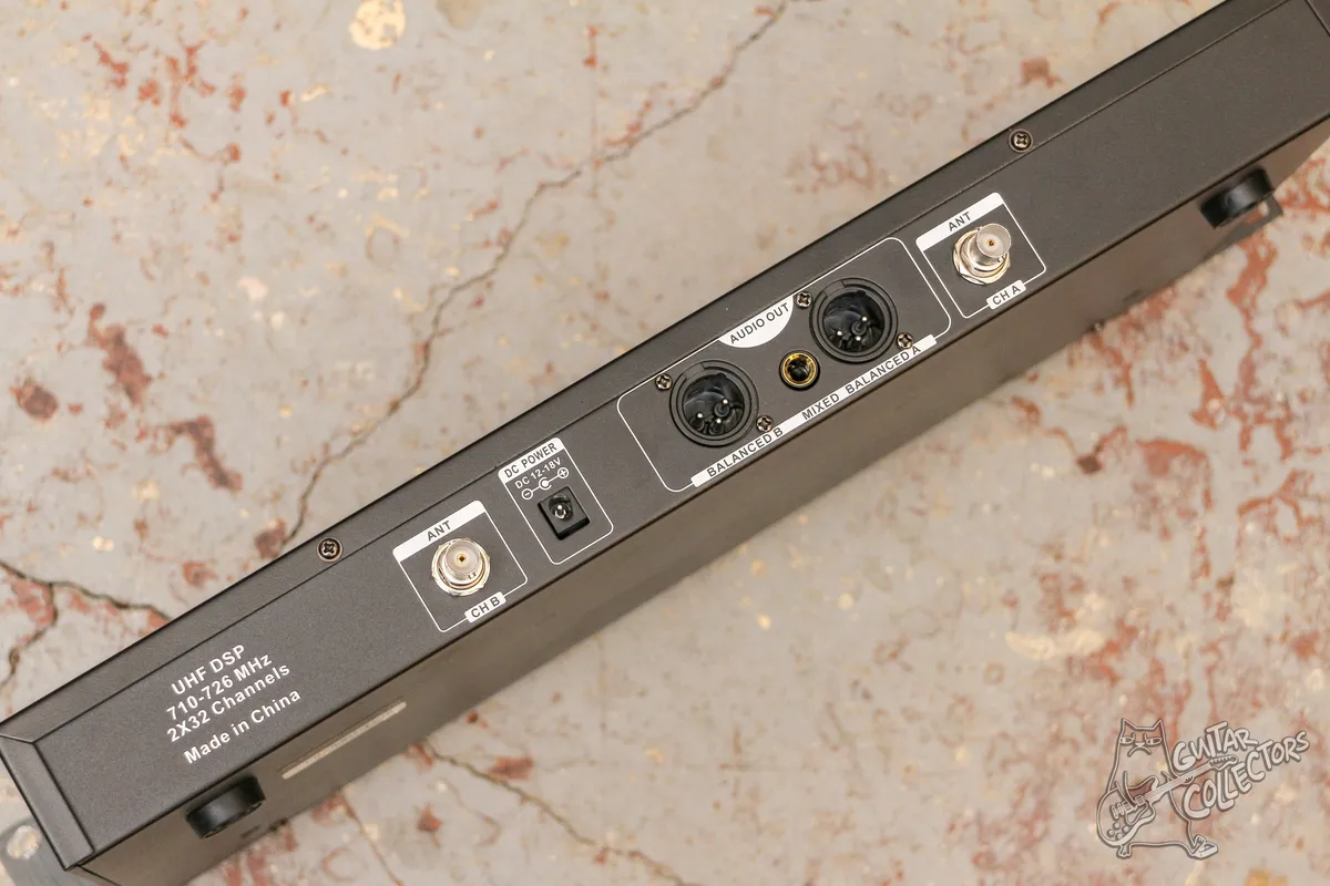 Радиосистема AXELVOX DWS7000HT (TD Bundle)