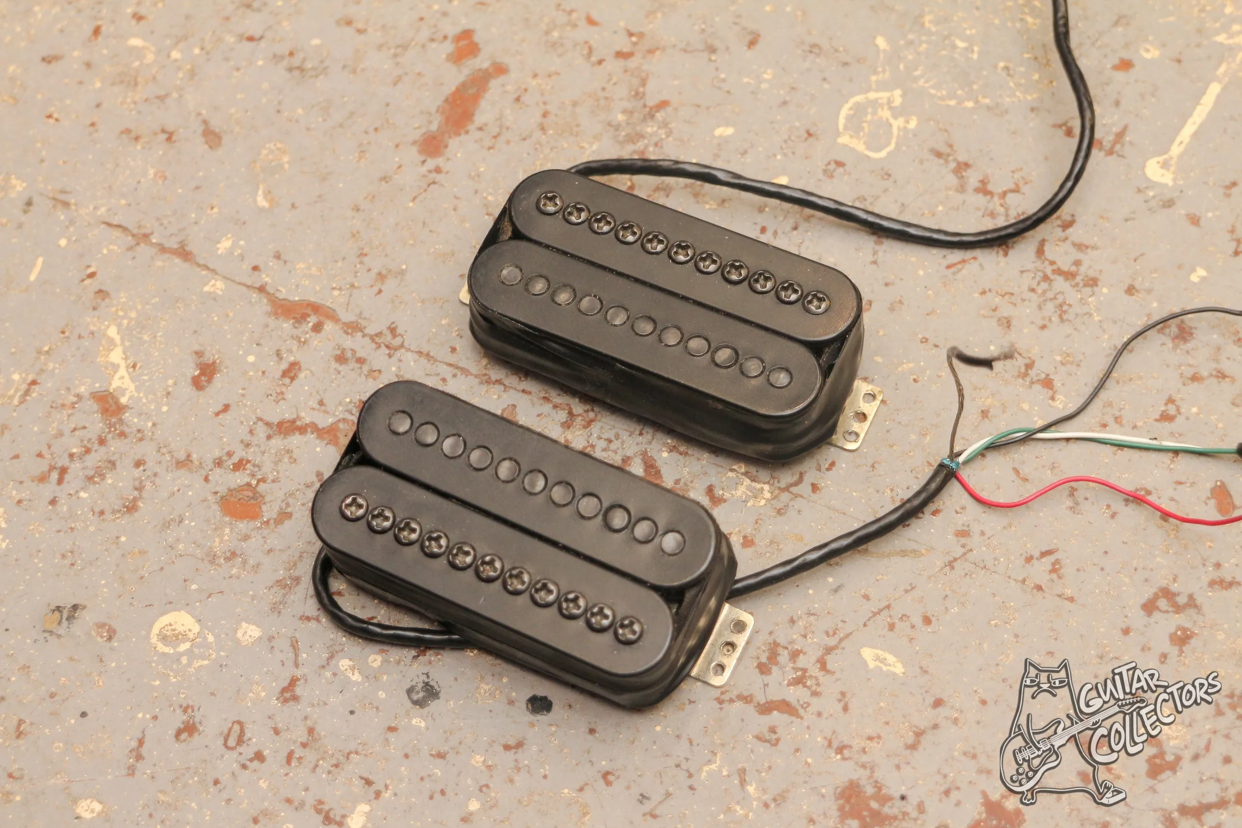 Carvin HH Set c 22 b + c 22 j Black USA