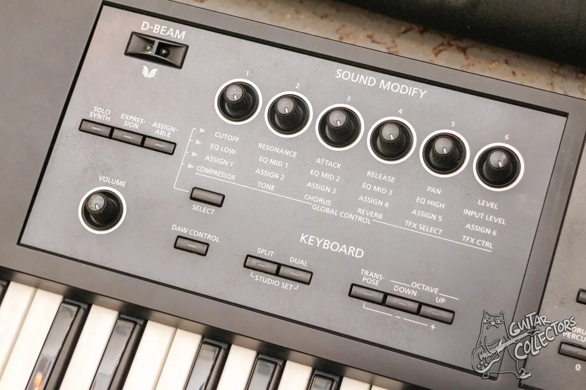 Roland FA 2.0 Music Workstation