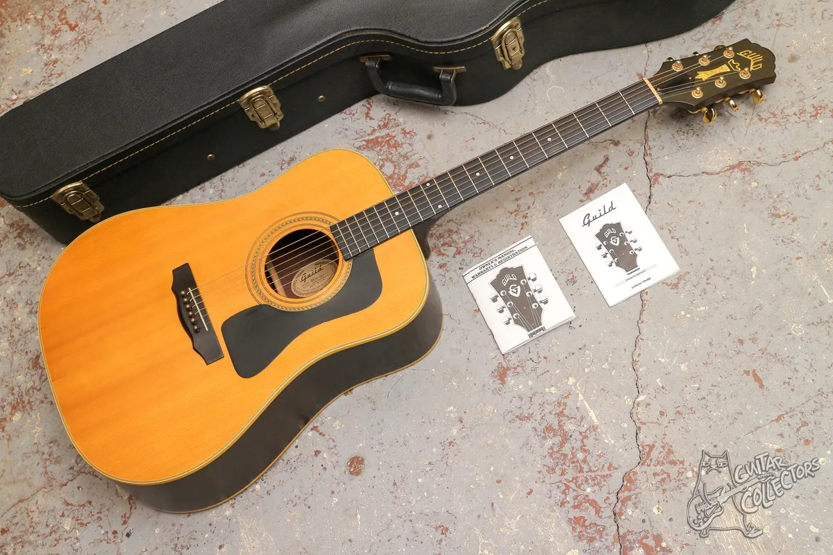 Guild DV52-NT Natural Dreadnought