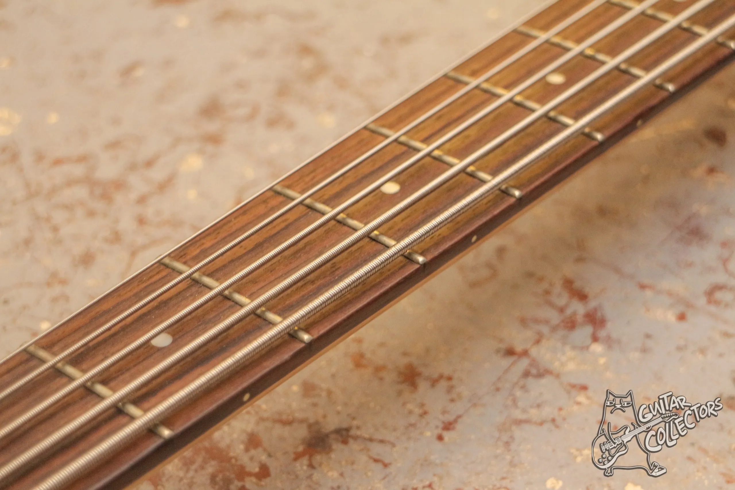 Ibanez SRX 305 5-str Bass